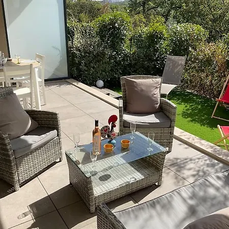 Apartamento T2 Rez De Jardin Cosy *